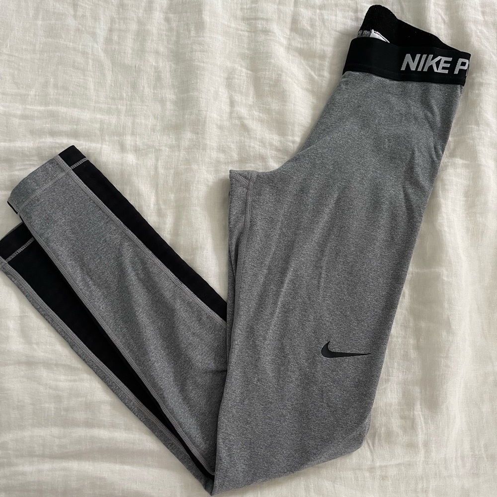 Nike Pro leggings. Grey and black. Size small